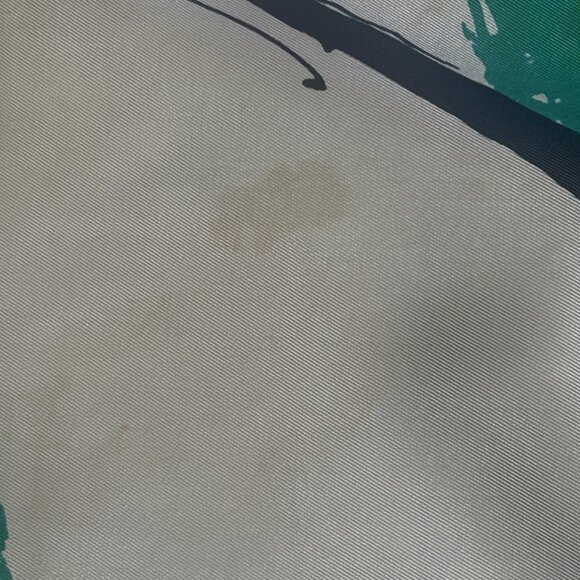 Vera Neumann Vintage Green Butterfly Square Scarf Made In Japan - Picture 6 of 10